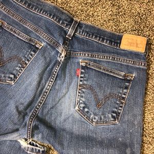 Levi's Jeans - 🖤🖤 LEVIS VINTAGE DISTRESSED HEART PATCH JEANS Levi's Jeans - 🖤🖤 LEVIS VINTAGE DISTRESSED HEART PATCH JEANS